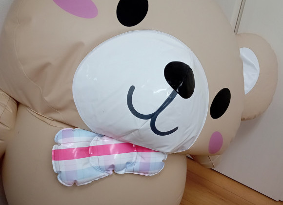 カレンダーめくるのも残り1回 もう…11月