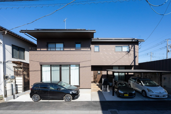 ワンちゃんもネコちゃんも、家族みんなが心地よい家