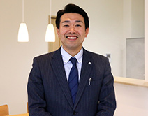 スタッフ